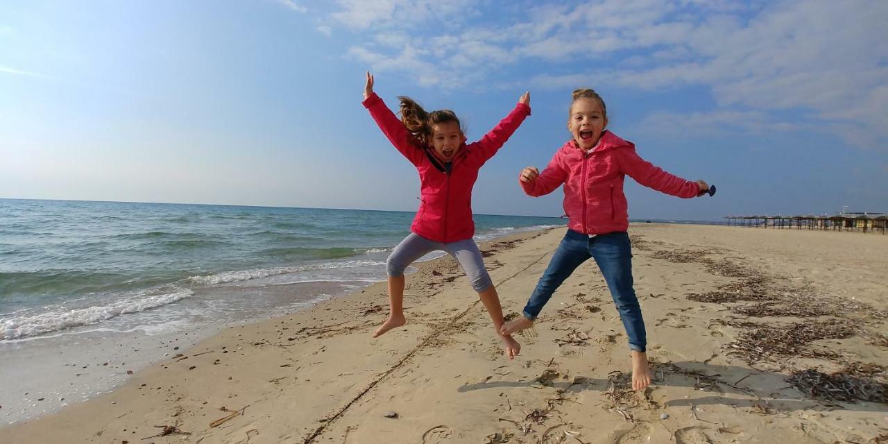 Nea Kallikrateia Sea Star Apartments Kallikratia מראה חיצוני תמונה
